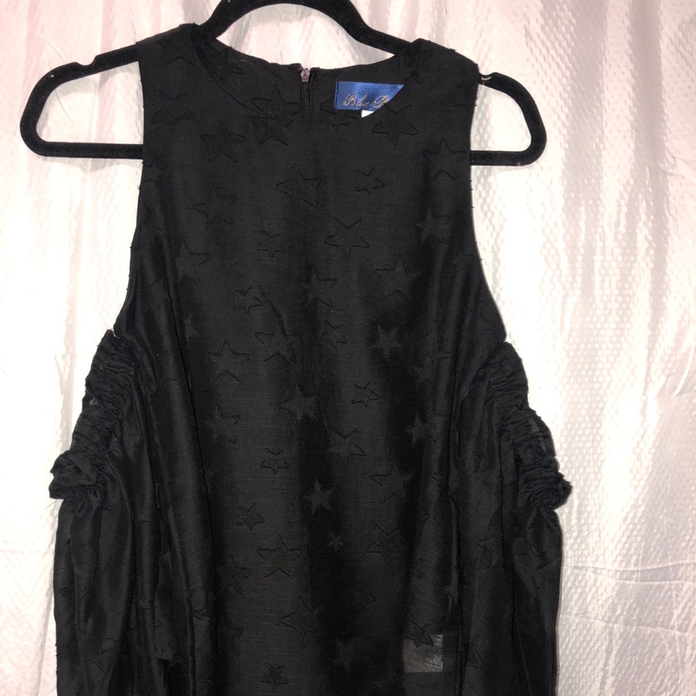 Blue rain, star cold shoulder top